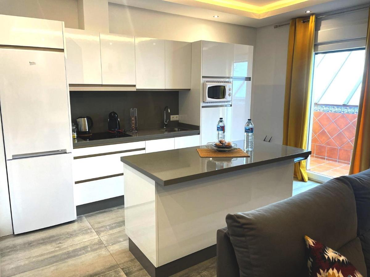 Apartamentos Cantareria, Azahar Setenil De Las Bodegas Luaran gambar